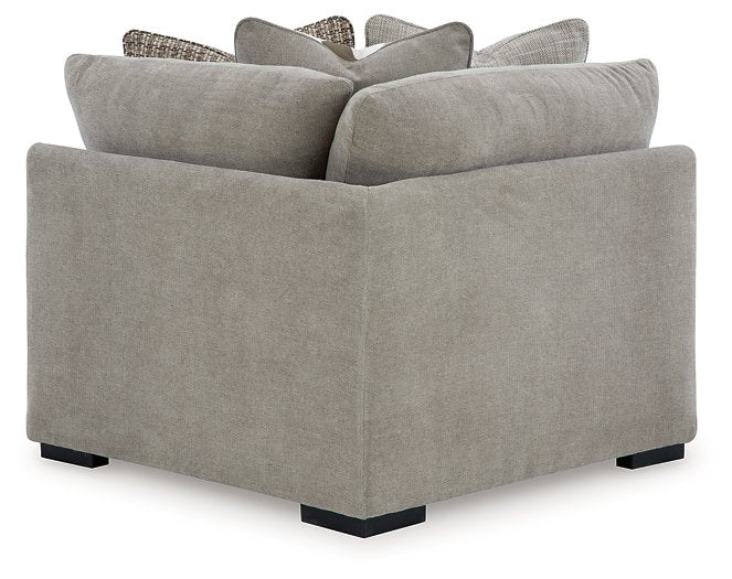 Aslan Court Sectional