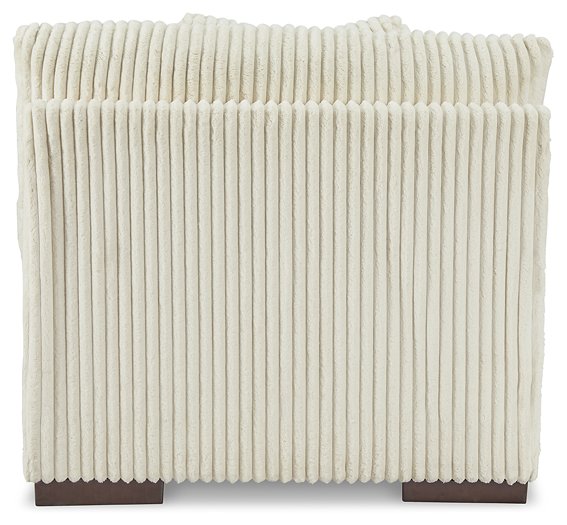 Lindyn Sectional - Home Furniture And More (Brentwood, MD)