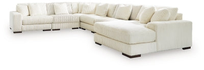 Lindyn Sectional with Chaise - Home Furniture And More (Brentwood, MD)