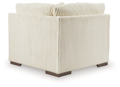 Lindyn Sectional with Chaise - Home Furniture And More (Brentwood, MD)