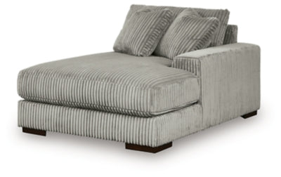 Lindyn Sectional with Chaise - Home Furniture And More (Brentwood, MD)