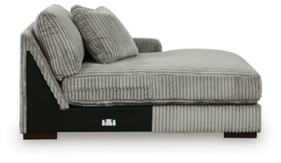 Lindyn Sectional with Chaise - Home Furniture And More (Brentwood, MD)