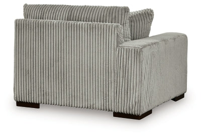 Lindyn Sectional with Chaise - Home Furniture And More (Brentwood, MD)