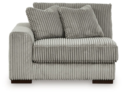 Lindyn Sectional with Chaise - Home Furniture And More (Brentwood, MD)
