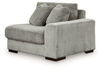 Lindyn Sectional with Chaise - Home Furniture And More (Brentwood, MD)