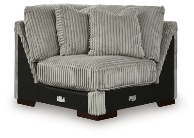 Lindyn Sectional with Chaise - Home Furniture And More (Brentwood, MD)