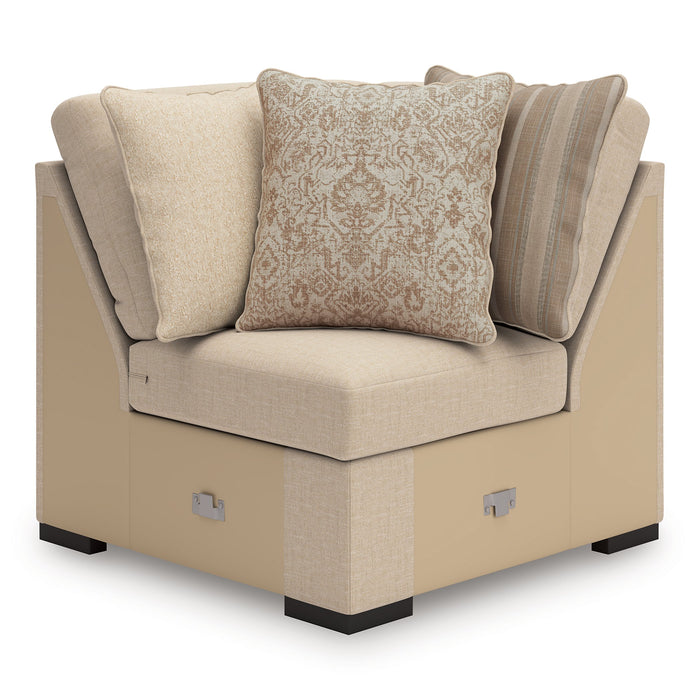 LadyMae Sectional with Chaise - Home Furniture And More (Brentwood, MD)
