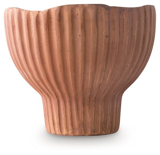 Orban Vase - Home Furniture And More (Brentwood, MD)