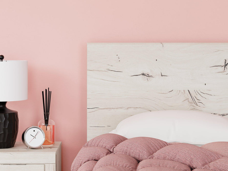 Lawroy Bed - Home Furniture And More (Brentwood, MD)