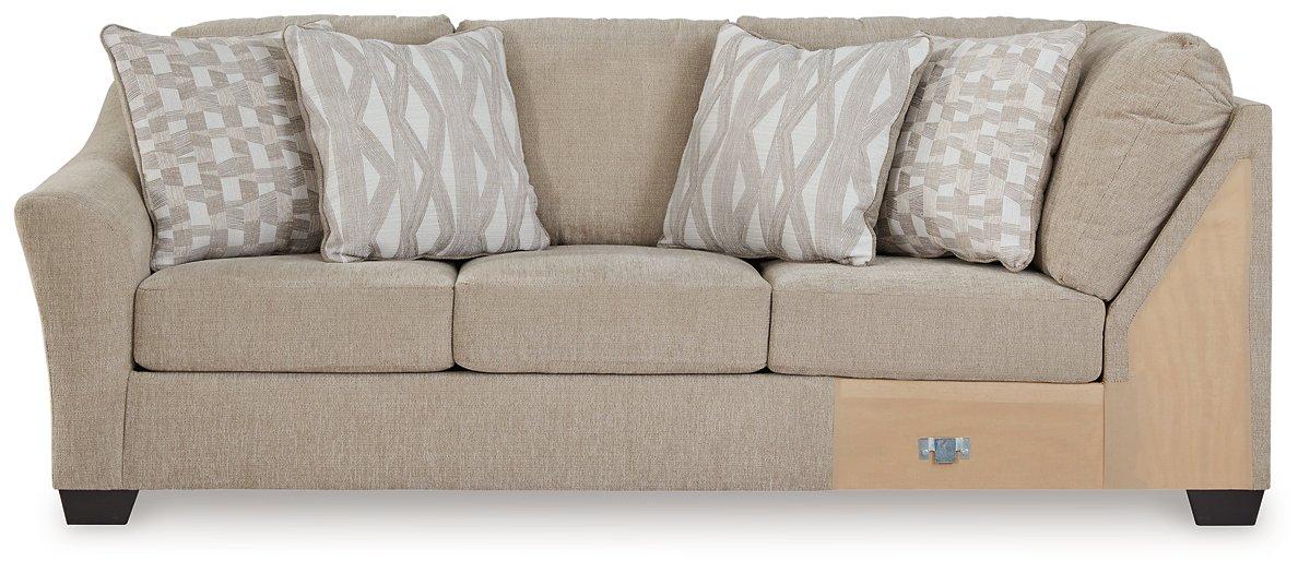 Brogan Bay 3-Piece Sectional with Cuddler