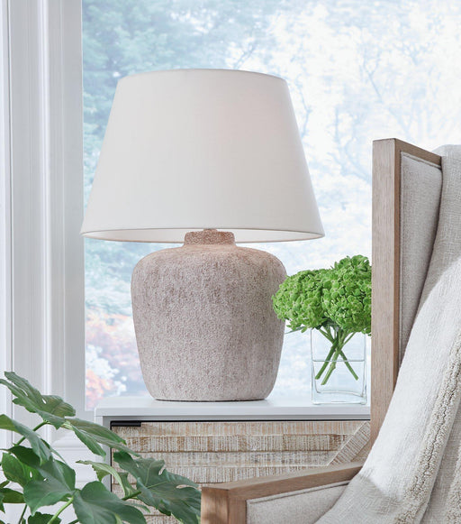 Danry Table Lamp - Home Furniture And More (Brentwood, MD)