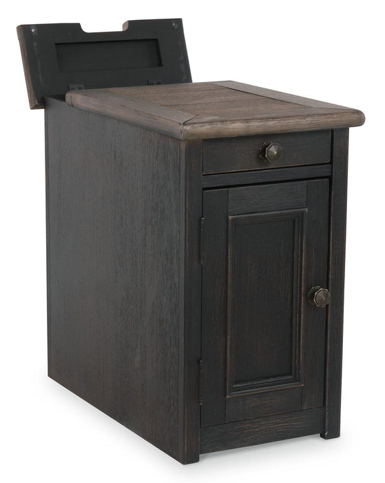 Tyler Creek Chairside End Table with USB Ports & Outlets