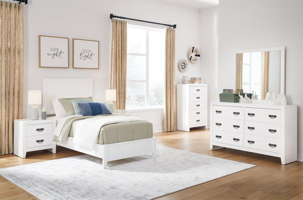 Binterglen Chest of Drawers - Home Furniture And More (Brentwood, MD)