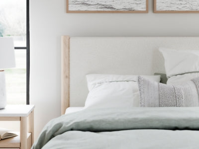 Cadmori Upholstered Bed - Home Furniture And More (Brentwood, MD)
