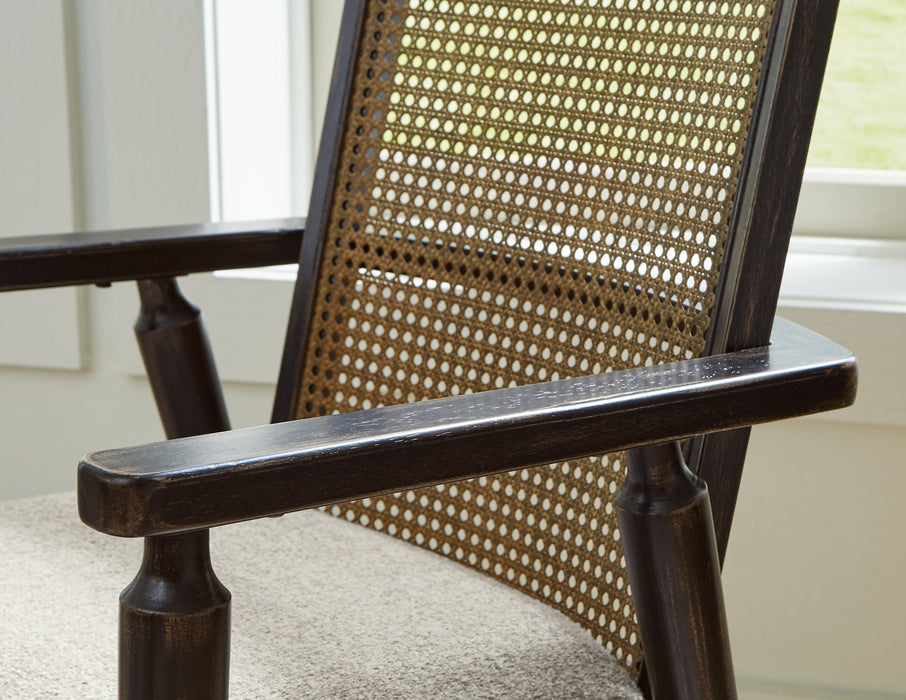 Galliden Dining Room Set - Home Furniture And More (Brentwood, MD)